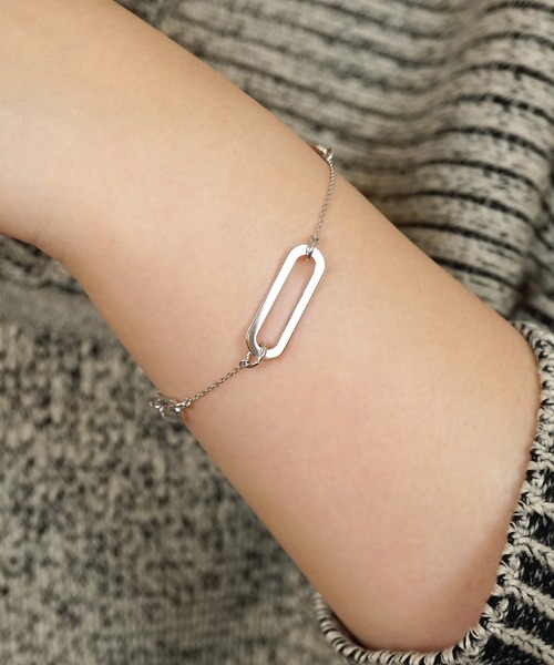 TAKE-UP（テイクアップ）の「【ZOZO限定】スターリングシルバー　マンテルブレスレット（ブレスレット・レディース・ホワイトゴールド・FREE）」の3枚目の写真