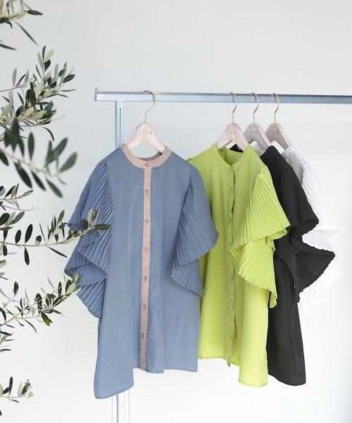 Bou Jeloud(ブージュルード)の「前後2WAYプリーツスリーブブラウス(シャツ/ブラウス・レディース・オフホワイト/ライム/ブルー/ブラック・FREE)」の22枚目の写真