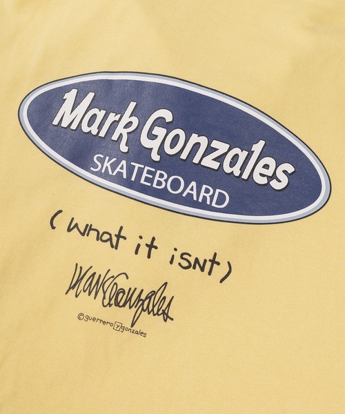 (What it isNt)ART BY MARKGONZALES(ワットイットイズント)の「【(What it isNt) ART BY MARK GONZALES/ワットイズイズント マークゴンザレス】オーバルロゴハーフジップTシャツ/バックプリント/ワンポイント/ビッグシルエット(Tシャツ/カットソー・メンズ・イエロー/ホワイト/ブラック/グレー・M/XL/L)」の15枚目の写真
