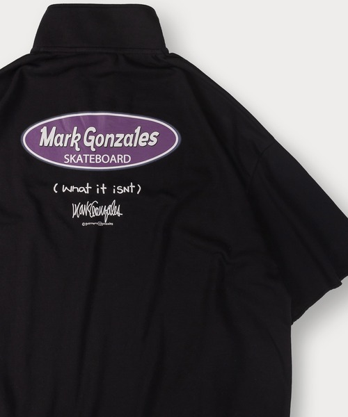(What it isNt)ART BY MARKGONZALES(ワットイットイズント)の「【(What it isNt) ART BY MARK GONZALES/ワットイズイズント マークゴンザレス】オーバルロゴハーフジップTシャツ/バックプリント/ワンポイント/ビッグシルエット(Tシャツ/カットソー・メンズ・イエロー/ホワイト/ブラック/グレー・M/XL/L)」の18枚目の写真