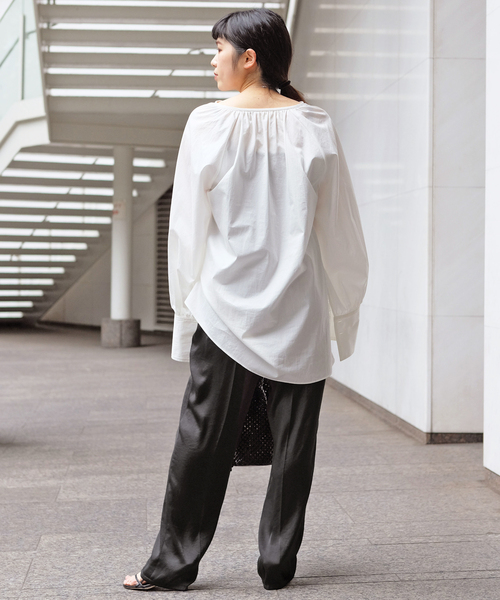 AP STUDIO(エーピーストゥディオ)の「ヴィンテージサテンパンツ(その他パンツ・レディース・ブラック・36/38)」の5枚目の写真