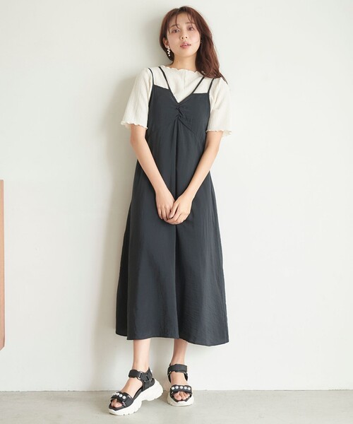 Feroux（フェルゥ）の「パールポイントスポーツ サンダル（サンダル・レディース・ベージュ系/ブラック系・LARGE/MEDIUM）」の5枚目の写真