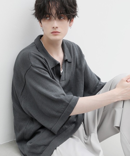 ASTRONOMY(アストロノミー)の「ウォッシャブル半袖スキッパーサマーニットポロシャツ(ポロシャツ・メンズ・ライトグレー/ネイビー/チャコール/ベージュ/オフホワイト/ブルー/ブラック・L/M/S/XL)」の10枚目の写真