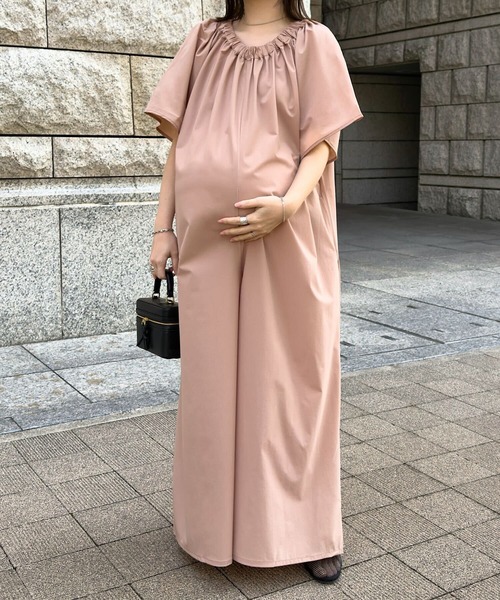 KOBE LETTUCE（コウベレタス）の「フレアスリーブオールインワン（マタニティウェア/グッズ・レディース・ベージュ/ブラック・FREE）」の4枚目の写真