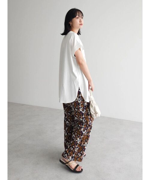 Green　Parks（グリーンパークス）の「ロゴフレンチスリーブチュニック（チュニック・レディース・ラベンダー/オフホワイト/ブラック/ベージュ・FREE）」の5枚目の写真