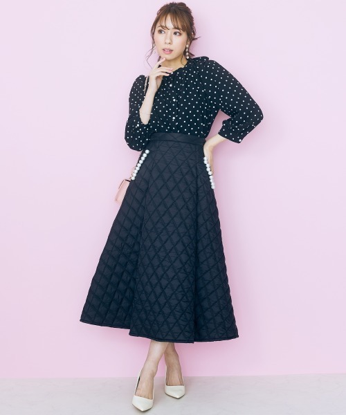 marun(マルン)の「<大きいサイズ> ボータイドットブラウス marun(シャツ/ブラウス・レディース・オフホワイト/ブラック・5L/3L/L/4L/LL)」の13枚目の写真