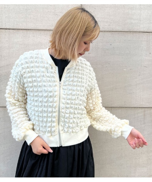 Desert　Rose（デザートローズ）の「【DESERT ROSE/デザートローズ】ポップコーンジップアップブルゾン（ブルゾン・レディース・ブラック/アイボリー・FREE）」の21枚目の写真