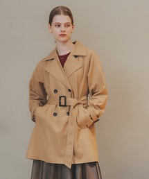 ミドル丈トレンチコート