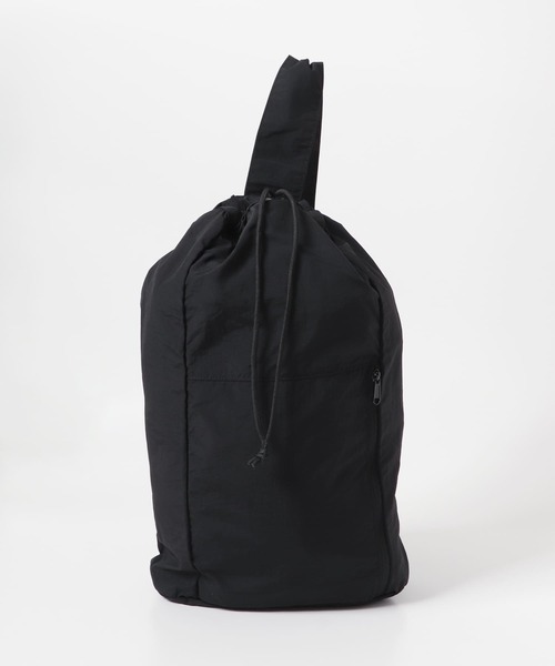 URBAN RESEARCH DOORS（アーバンリサーチドアーズ）の「ドロストリングワンショルダー（ショルダーバッグ・メンズ・オフホワイト/グレー系その他/ブラック・-）」の19枚目の写真