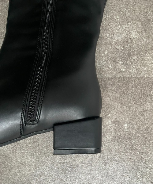 Thevon（ゼボン）の「ストレッチロングブーツ（ブーツ・レディース・ブラック/グレイッシュベージュ・L/M/S）」の9枚目の写真