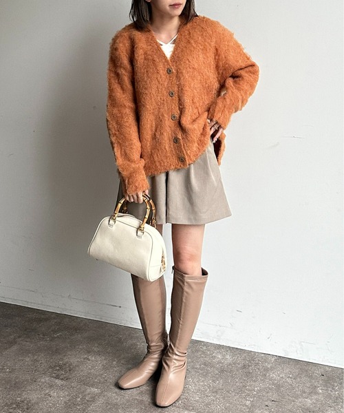 Thevon（ゼボン）の「ストレッチロングブーツ（ブーツ・レディース・ブラック/グレイッシュベージュ・L/M/S）」の11枚目の写真