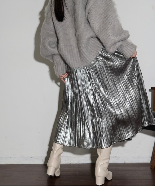 THE YOn（ザヨン）の「メタリックプリーツスカート（スカート・レディース・ゴールド/ブラック/シルバー・FREE）」の11枚目の写真