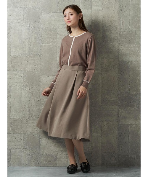 Perfect Suit FActory（パーフェクトスーツファクトリー）の「【お仕事OK】美単タックフレアスカート　ウーリッシュ　ブラック/ベージュ/グリーン（スカート・レディース・ベージュ/グリーン/ブラック・M/L/S）」の14枚目の写真
