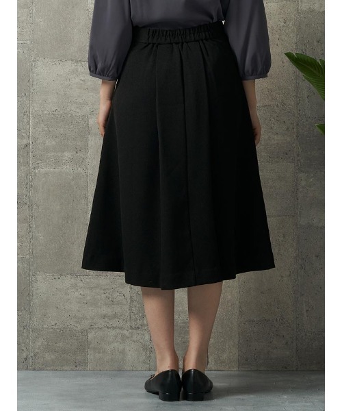 Perfect Suit FActory（パーフェクトスーツファクトリー）の「【お仕事OK】美単タックフレアスカート　ウーリッシュ　ブラック/ベージュ/グリーン（スカート・レディース・ベージュ/グリーン/ブラック・M/L/S）」の5枚目の写真