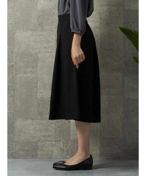 Perfect Suit FActory（パーフェクトスーツファクトリー）の「【お仕事OK】美単タックフレアスカート　ウーリッシュ　ブラック/ベージュ/グリーン（スカート・レディース・ベージュ/グリーン/ブラック・M/L/S）」の6枚目の写真