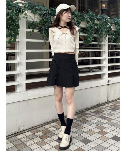 EATME（イートミー）の「ダブルボタンスリットスカート（スカート・レディース・ベージュ/ブラック/その他1・MEDIUM/SMALL）」の19枚目の写真