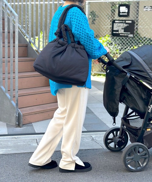 LEPSIM（レプシィム）の「マタニティ／巾着2WAYトート　985728（マザーズバッグ・レディース・グリーン/ブラック・ONE SIZE）」の7枚目の写真