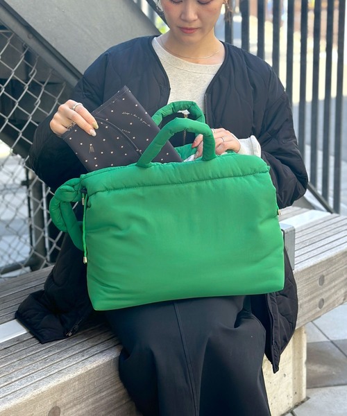 LEPSIM（レプシィム）の「マタニティ／巾着2WAYトート　985728（マザーズバッグ・レディース・グリーン/ブラック・ONE SIZE）」の12枚目の写真