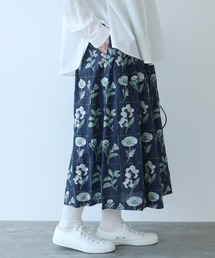 花切手の刺しゅう フレアースカート