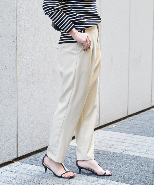 B.C STOCK（ベーセーストック）の「ツインクロステーパードパンツ（スラックス・レディース・ブラック/ホワイト・SMALL/MEDIUM）」の11枚目の写真