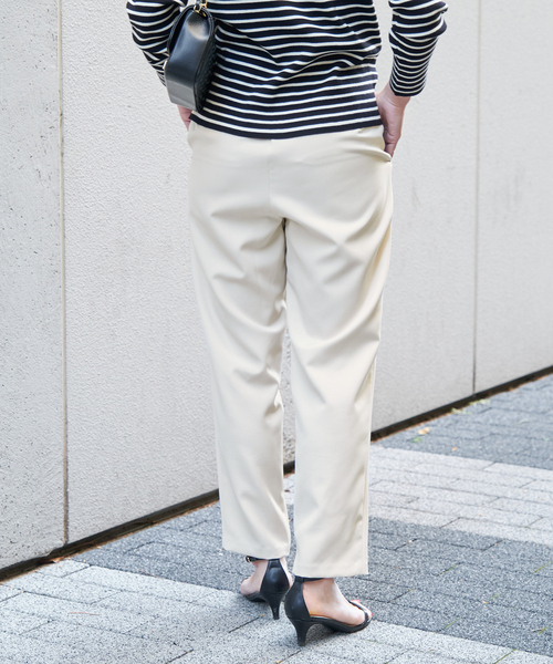 B.C STOCK（ベーセーストック）の「ツインクロステーパードパンツ（スラックス・レディース・ブラック/ホワイト・SMALL/MEDIUM）」の12枚目の写真