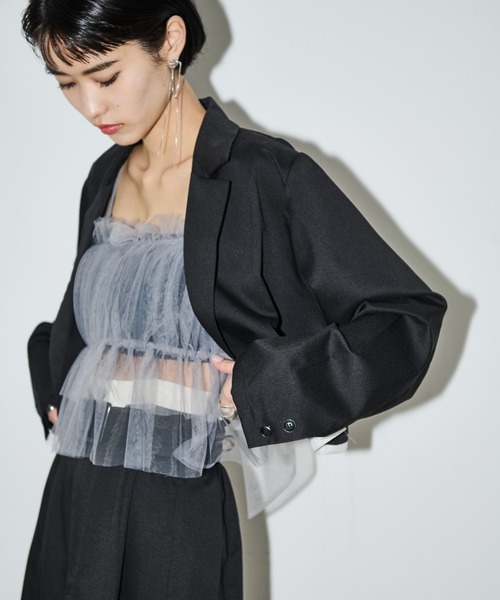 AIC.（エーアイシー）の「カットオフショートライトジャケット/セットアップ可能（テーラードジャケット・レディース・ブラック/グレー・FREE）」の2枚目の写真