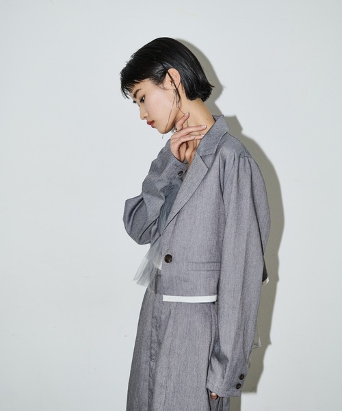 AIC.（エーアイシー）の「カットオフショートライトジャケット/セットアップ可能（テーラードジャケット・レディース・ブラック/グレー・FREE）」の6枚目の写真