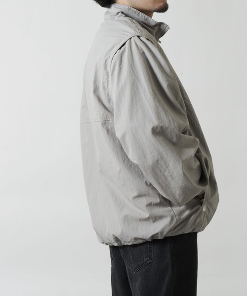 ZIP FIVE(ジップファイブ)の「2WAY テック ナイロン スタンドカラー ブルゾン + テック ナイロン ベスト(ナイロンジャケット・メンズ・ネイビー/ベージュ/ブラック・MEDIUM/LARGE/X-LARGE)」の15枚目の写真