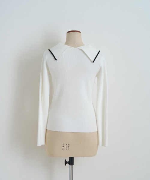 tocco closet（トッコ　クローゼット）の「パールビジュー付き配色ライン入りビックカラーリブニットプルオーバー（ニット/セーター・レディース・オフホワイト/ブラック・M）」の19枚目の写真