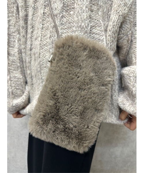 TRUNC（トランクエイティーエイト）の「Fur Mini Shoulder Bag（ショルダーバッグ・レディース・ブラック/モカ・FREE）」の12枚目の写真