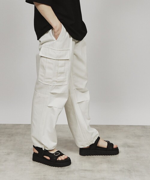 tk.TAKEO KIKUCHI(ティーケータケオキクチ)の「◆デニムカーゴパンツ(カーゴパンツ・メンズ・ライトブルー/チャコールグレー/オフホワイト・01/02/03)」の19枚目の写真
