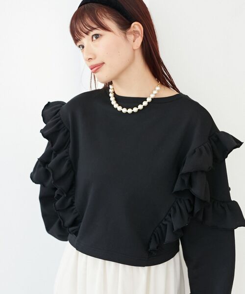 MAJESTIC LEGON(マジェスティックレゴン)の「フェミニンフリルスウェット(スウェット・レディース・ブラック/ピンクベージュ/オフホワイト・MEDIUM)」の9枚目の写真