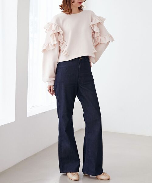 MAJESTIC LEGON(マジェスティックレゴン)の「フェミニンフリルスウェット(スウェット・レディース・ブラック/ピンクベージュ/オフホワイト・MEDIUM)」の19枚目の写真