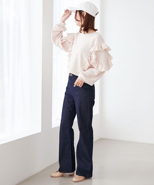 MAJESTIC LEGON(マジェスティックレゴン)の「フェミニンフリルスウェット(スウェット・レディース・ブラック/ピンクベージュ/オフホワイト・MEDIUM)」の20枚目の写真