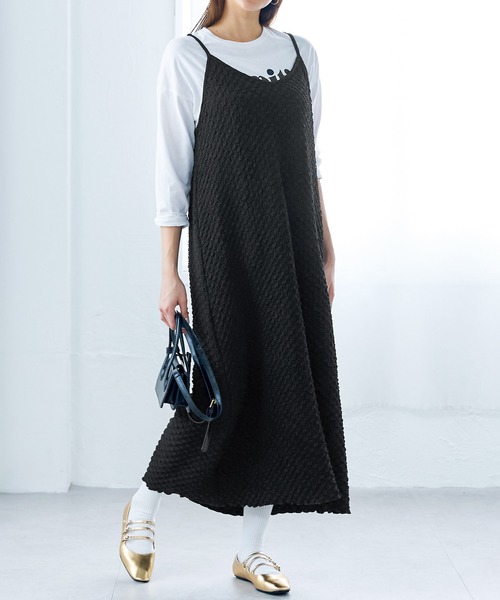 coca(coca)(コカ)の「ポップコーンシャーリングソーキャミワンピース(ワンピース・レディース・ブラック/アイボリー・L/M)」の2枚目の写真