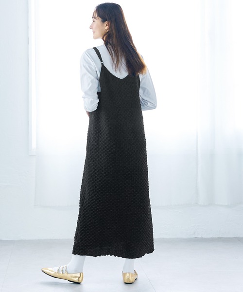 coca(coca)(コカ)の「ポップコーンシャーリングソーキャミワンピース(ワンピース・レディース・ブラック/アイボリー・L/M)」の13枚目の写真