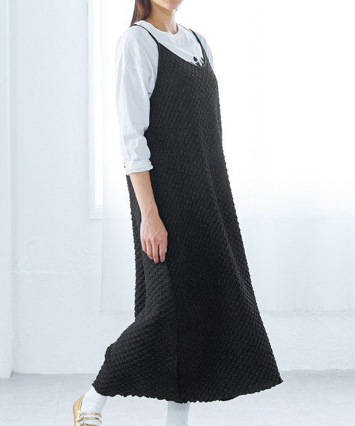 coca(coca)(コカ)の「ポップコーンシャーリングソーキャミワンピース(ワンピース・レディース・ブラック/アイボリー・L/M)」の9枚目の写真