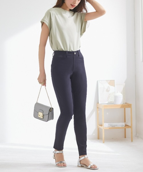 Tuche(トゥシェ)の「Tuche/トゥシェ ストレッチパンツ 冷感ツイル ループスキニー(その他パンツ・レディース・ネイビー/ブラック/アイボリー・MEDIUM/LARGE/X-LARGE)」の4枚目の写真