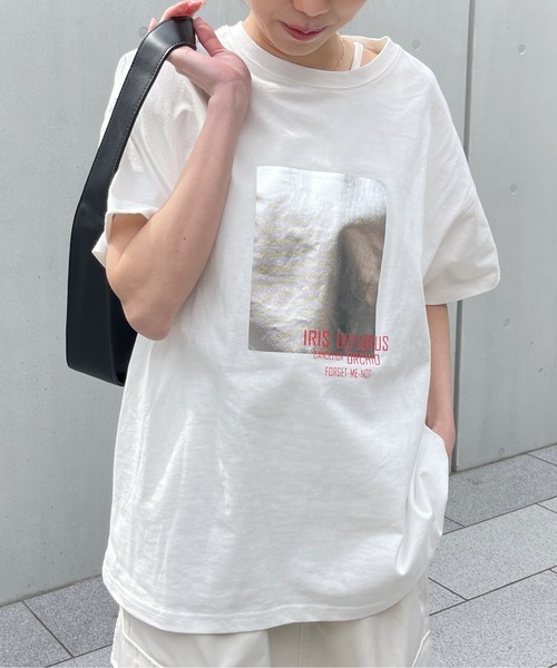 Meli rich（メリーリッチ）の「箔ロゴプリントオーバーサイズT（Tシャツ/カットソー・レディース・ホワイト×シルバー/ホワイト×ゴールド・FREE）」の21枚目の写真