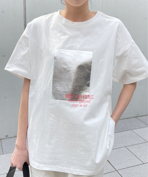 Meli rich（メリーリッチ）の「箔ロゴプリントオーバーサイズT（Tシャツ/カットソー・レディース・ホワイト×シルバー/ホワイト×ゴールド・FREE）」の20枚目の写真