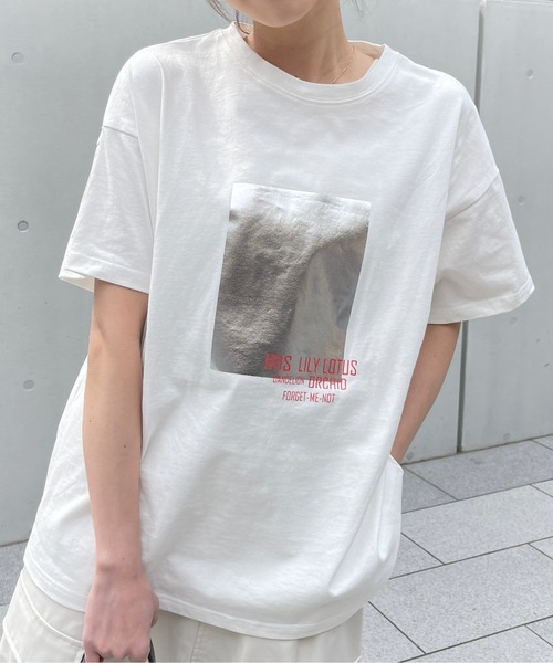 Meli rich（メリーリッチ）の「箔ロゴプリントオーバーサイズT（Tシャツ/カットソー・レディース・ホワイト×シルバー/ホワイト×ゴールド・FREE）」の18枚目の写真