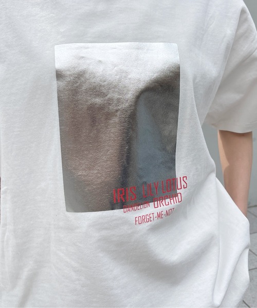 Meli rich（メリーリッチ）の「箔ロゴプリントオーバーサイズT（Tシャツ/カットソー・レディース・ホワイト×シルバー/ホワイト×ゴールド・FREE）」の16枚目の写真