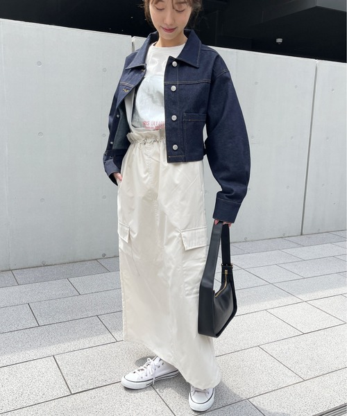 Meli rich（メリーリッチ）の「箔ロゴプリントオーバーサイズT（Tシャツ/カットソー・レディース・ホワイト×シルバー/ホワイト×ゴールド・FREE）」の6枚目の写真