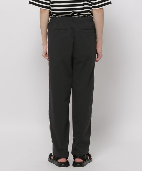 niko and...(ニコアンド)の「カットツイルトラックパンツ(その他パンツ・メンズ・グリーン/ブラック/モカ・MEDIUM/LARGE)」の15枚目の写真