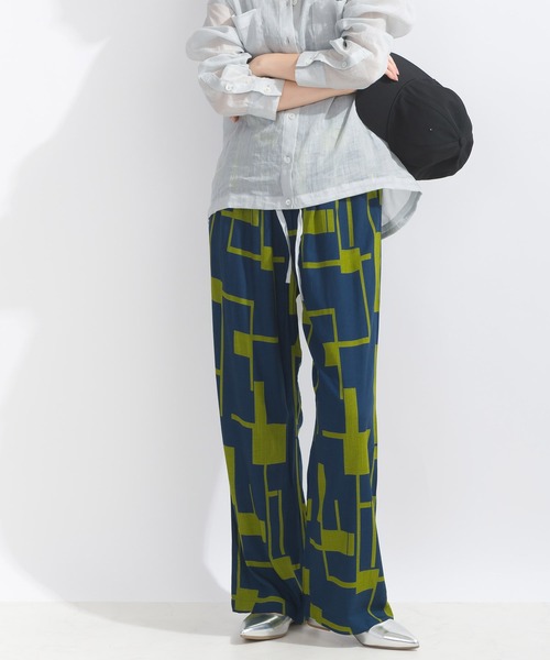 PICCIN（ピッチン）の「【WEB限定】フレックススラブ幾何学プリントイージーパンツ（その他パンツ・レディース・ネイビー/ブラウン/ブラック・M）」の10枚目の写真