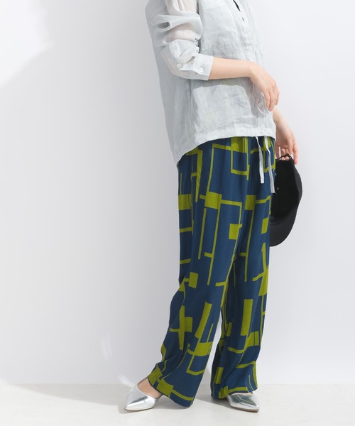 PICCIN（ピッチン）の「【WEB限定】フレックススラブ幾何学プリントイージーパンツ（その他パンツ・レディース・ネイビー/ブラウン/ブラック・M）」の11枚目の写真