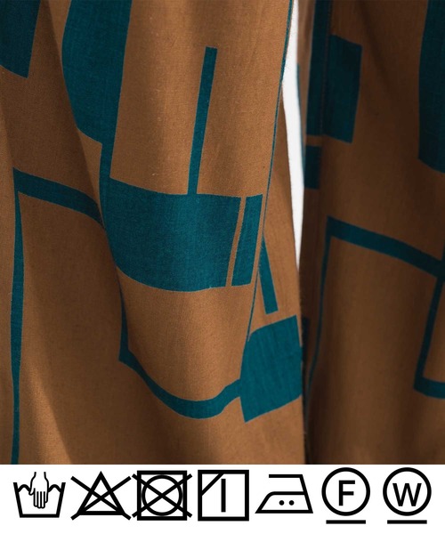 PICCIN（ピッチン）の「【WEB限定】フレックススラブ幾何学プリントイージーパンツ（その他パンツ・レディース・ネイビー/ブラウン/ブラック・M）」の22枚目の写真