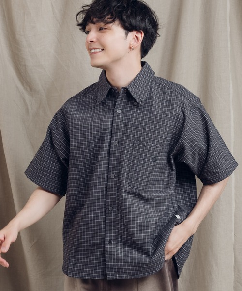 MUHET(ミュエータ)の「アソートレギュラーカラーシャツ(シャツ/ブラウス・レディース・カーキ/チャコールグレー/ブルー/オフホワイト・X-LARGE/MEDIUM)」の11枚目の写真