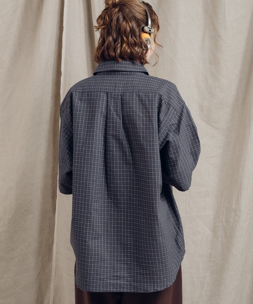 MUHET(ミュエータ)の「アソートレギュラーカラーシャツ(シャツ/ブラウス・レディース・カーキ/チャコールグレー/ブルー/オフホワイト・X-LARGE/MEDIUM)」の7枚目の写真