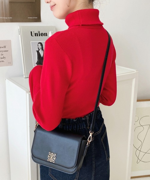moment+(モーメントプラス)の「フロントモチーフフラップショルダーバッグ(ショルダーバッグ・レディース・アイボリー/ブラウン/ブラック・FREE)」の18枚目の写真